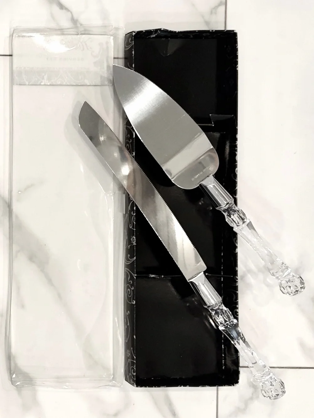 NEW! 🥂 Wedding Cake Serving Set